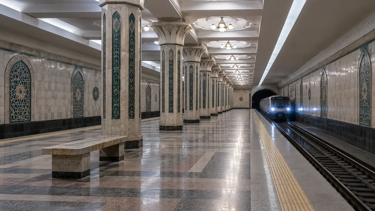 Tashkent metro and urban cultural journeys
